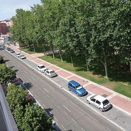 Apartamento TISARE wifi Valladolid Bagian luar foto