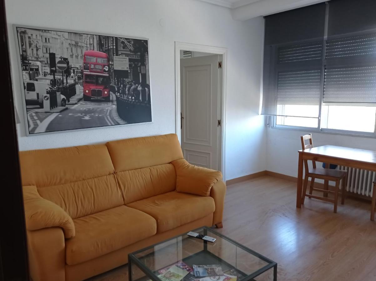 Apartamento TISARE wifi Valladolid Bagian luar foto